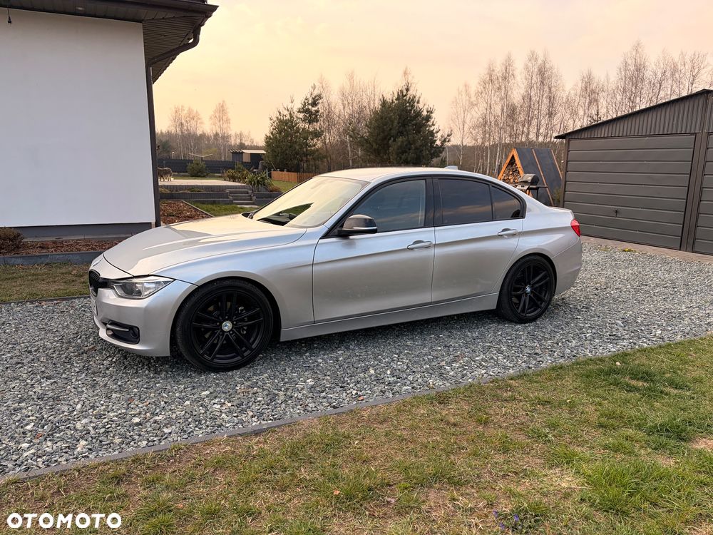 BMW Seria 3 - 12