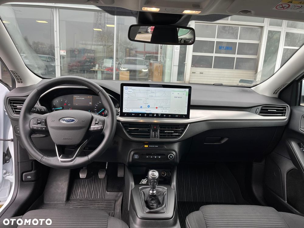 Ford Focus 1.0 EcoBoost Titanium - 17