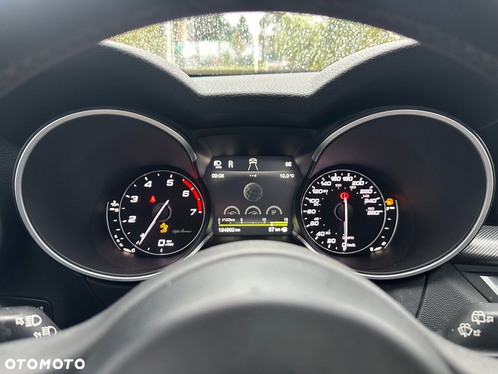 Alfa Romeo Stelvio 2.0 Turbo Veloce TI Q4 - 17