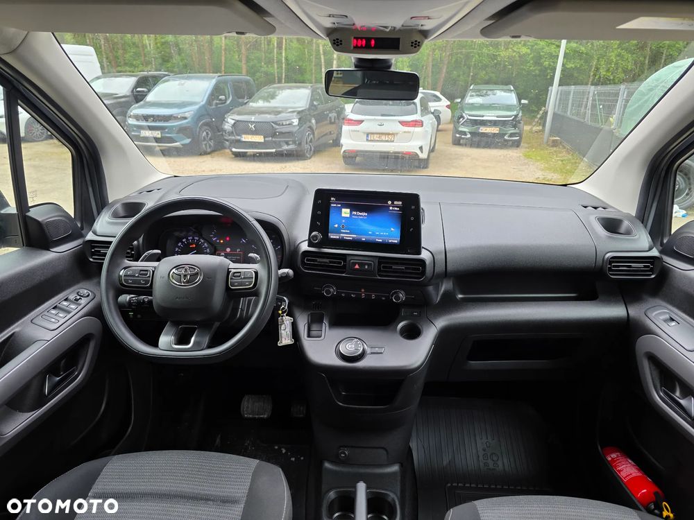 Toyota Proace City Verso 1.2 D-4T Family - 19