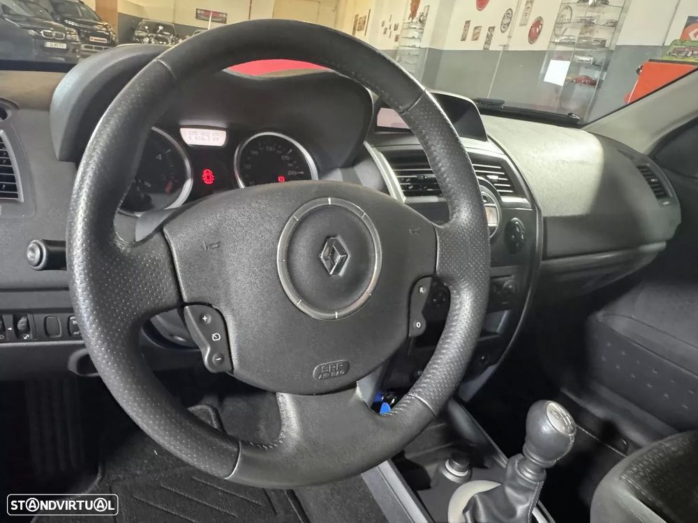 Renault Mégane Break 1.5 dCi Dynamique - 26