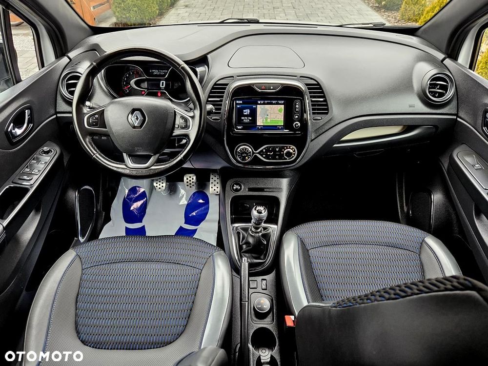Renault Captur - 23