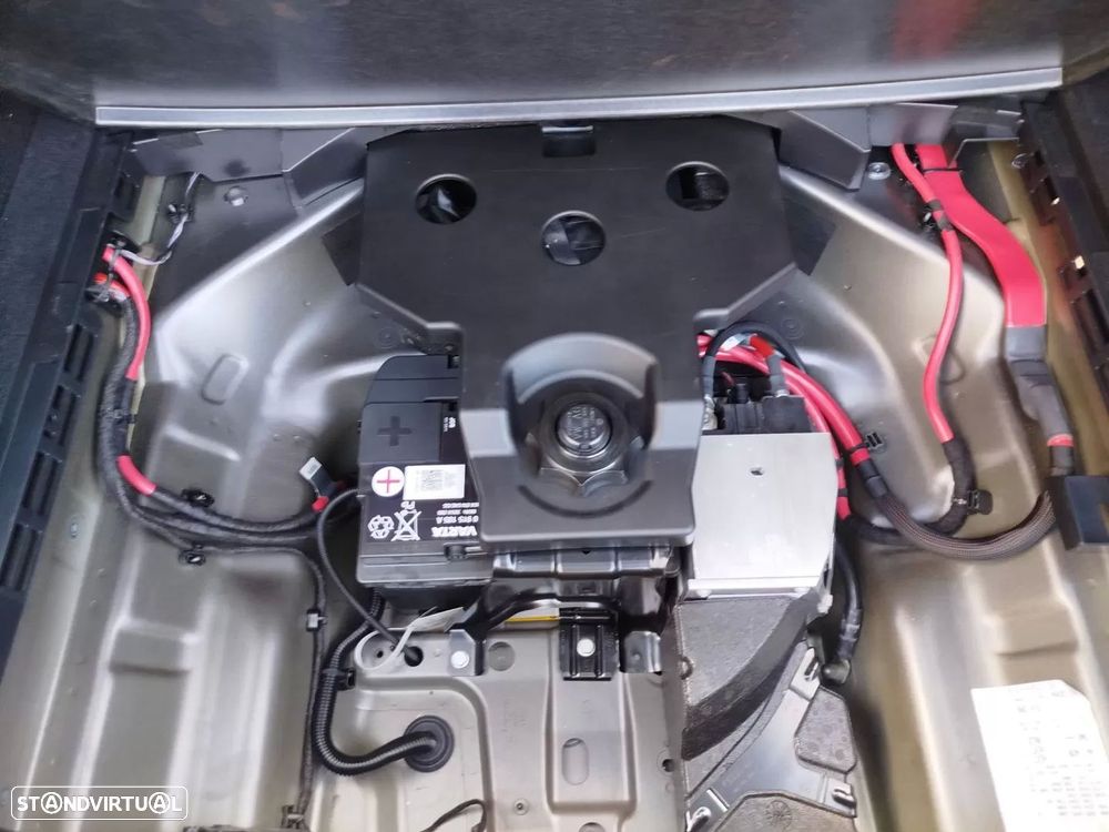 Audi A4 Avant 30 TDI Advanced S tronic - 18