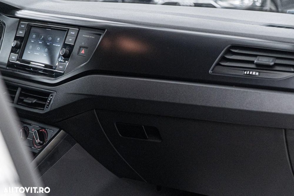 Volkswagen Polo 1.0 Comfortline - 25