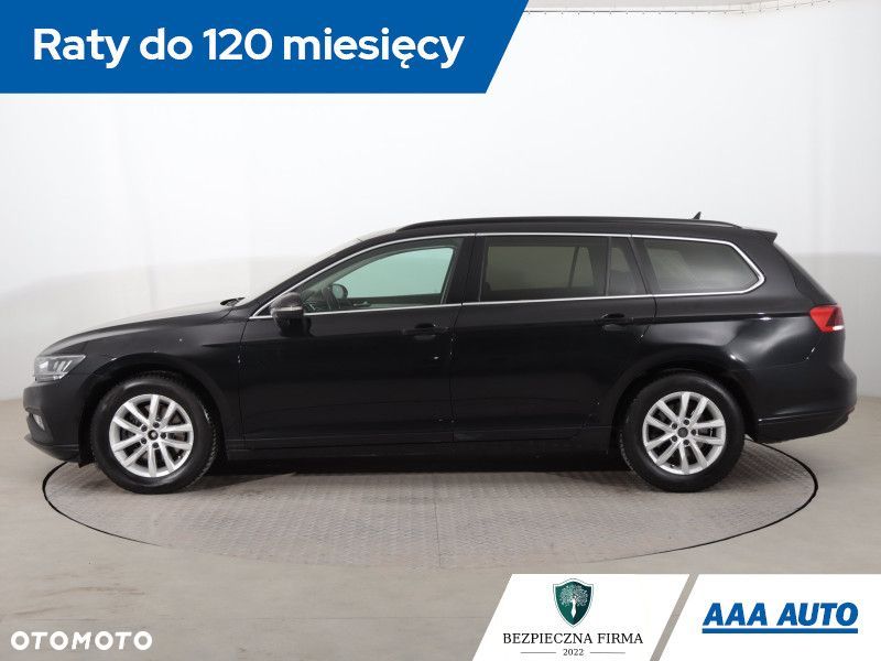 Volkswagen Passat - 3