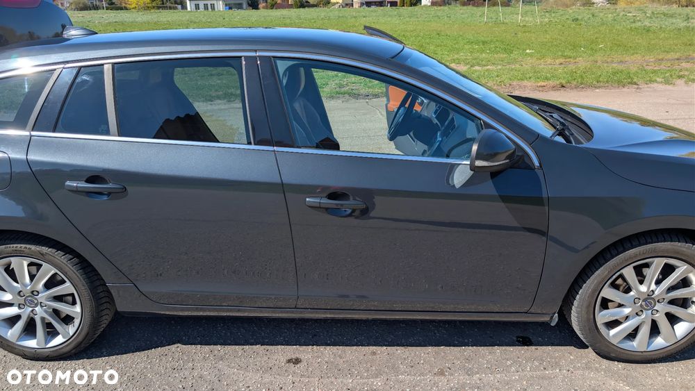 Volvo V60 - 10