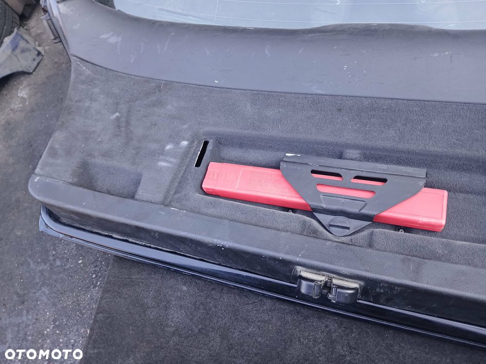 Audi A4 B6 Kombi klapa bagażnika czarna -kodu lakieru brak - 11