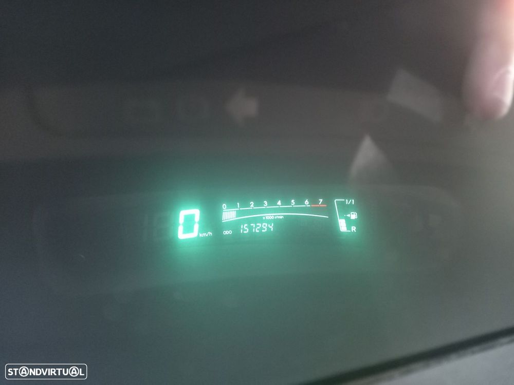 Toyota Yaris 1.0 VVT-i Comfort+AC - 9