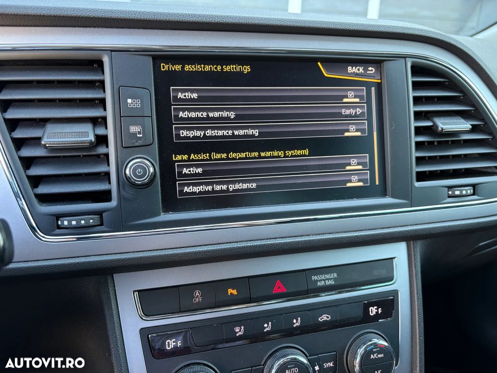 Seat Leon 2.0 TDI DPF Start&Stop XCELLENCE - 32
