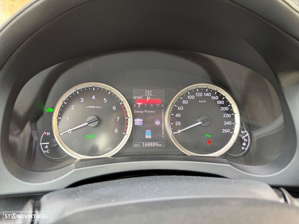 Lexus IS 300H Executive+ - 16