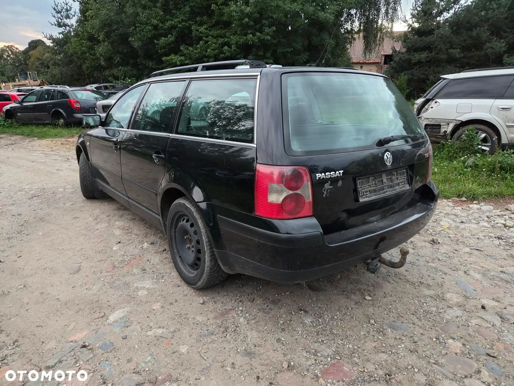 części VW Passat B5 FL kombi 1.9 TDI lakier L041 silnik skrzynia drzwi maska klapa - 4