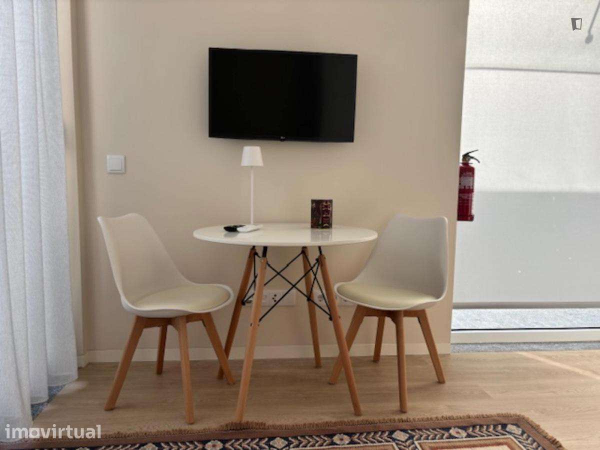 Apartamento com 1 quartos - localizado em Bonfim Porto - Grande imagem: 4/9