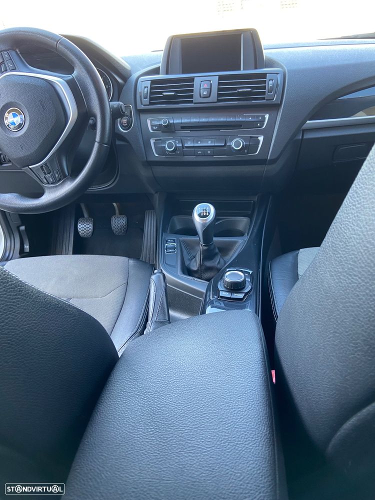 BMW 116 d EDynamics Line Urban - 11