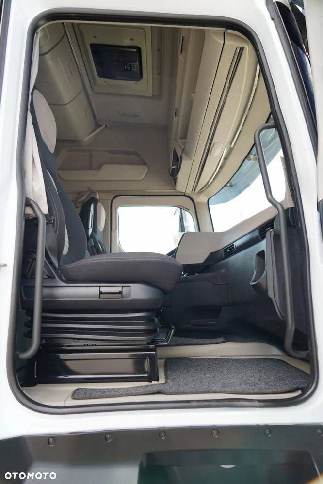 Ford F-MAX 500 / KLIMATYZACJA POSTOJOWA  / EURO 6 - 37