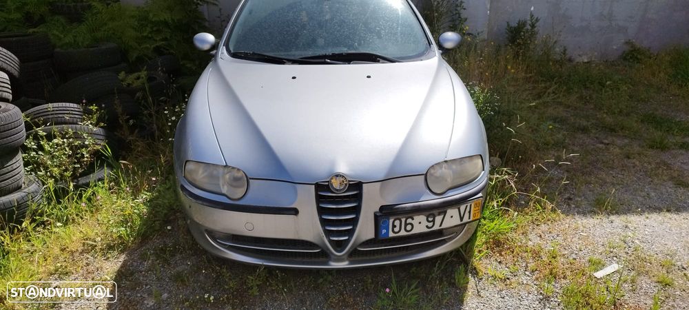 Alfa Romeo 147 1.6 TS Distinctive - 2