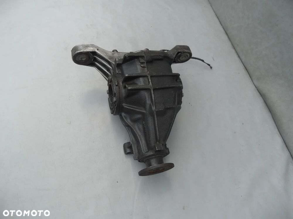 MOST TYLNY TYŁ BMW 3 E36 2.79 - 1
