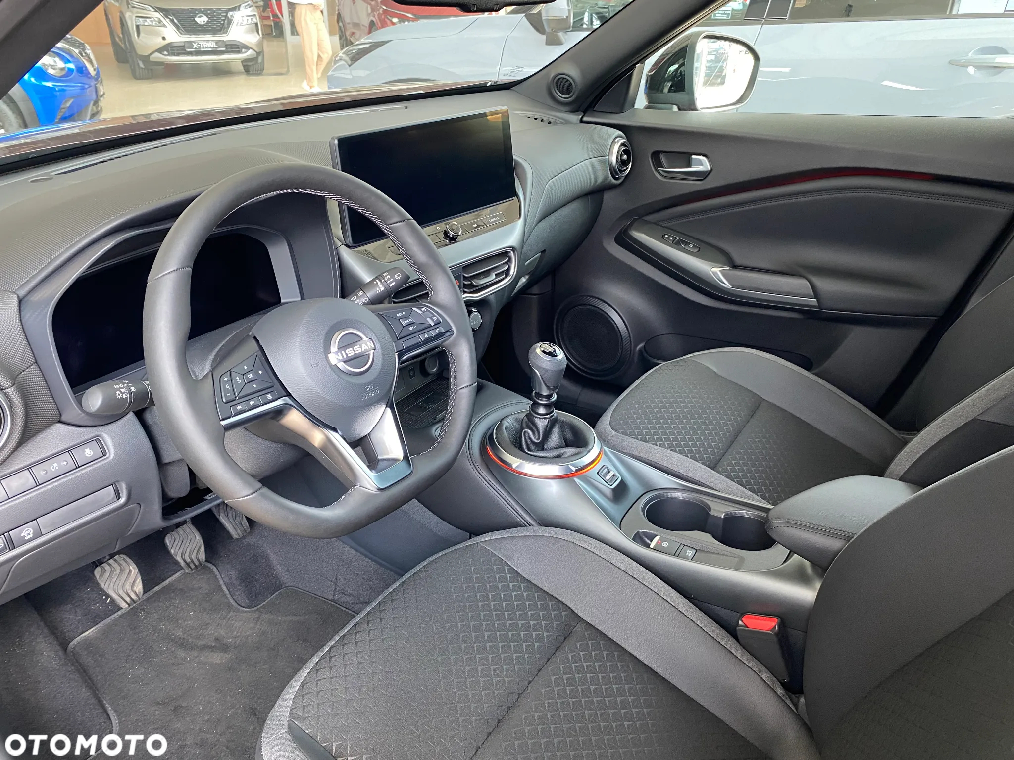 Nissan Juke 1.0 DIG-T N-Connecta - 12
