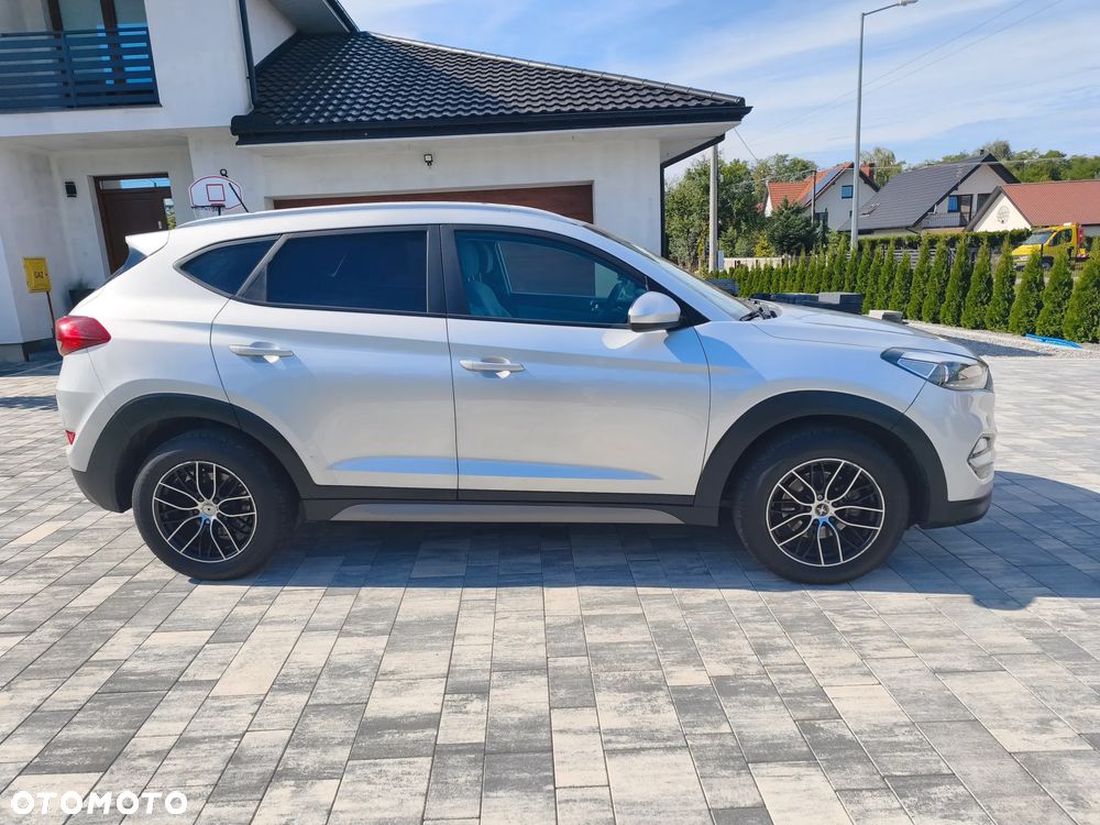 Hyundai Tucson 1.6 GDi 2WD DCT Advantage - 4