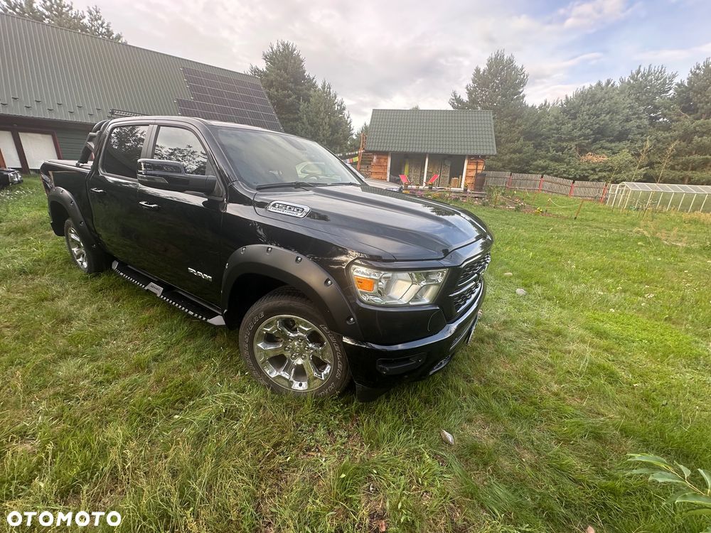 Dodge RAM 5.7 4x4 - 24