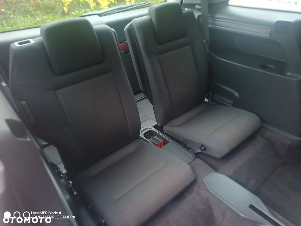 Opel Zafira 1.8 Family Plus - 11