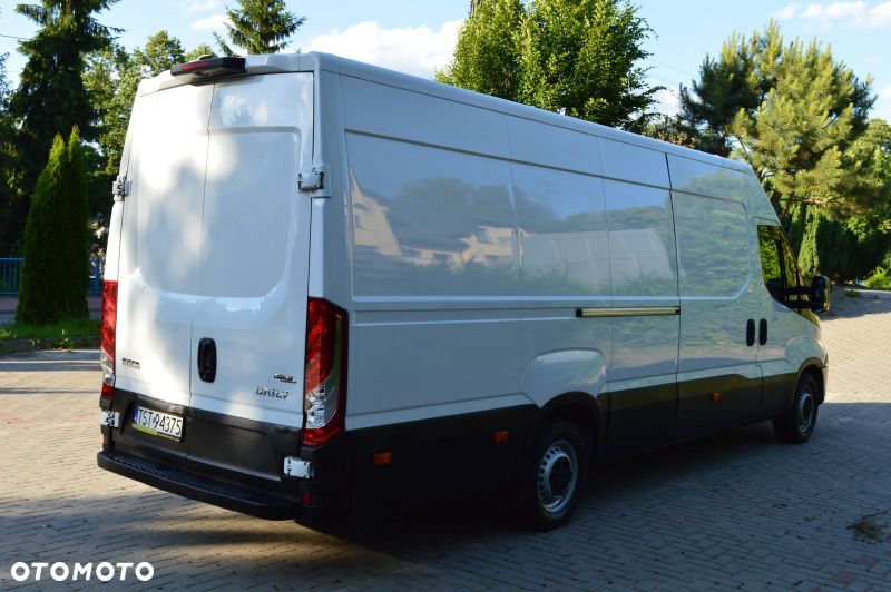 Iveco DAILY - 7