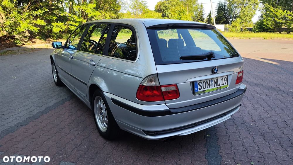 BMW Seria 3 320i Edition Lifestyle - 6