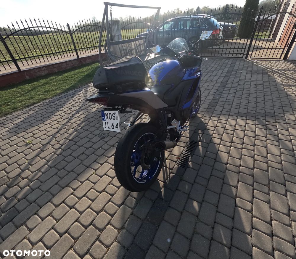 Yamaha R3 - 5