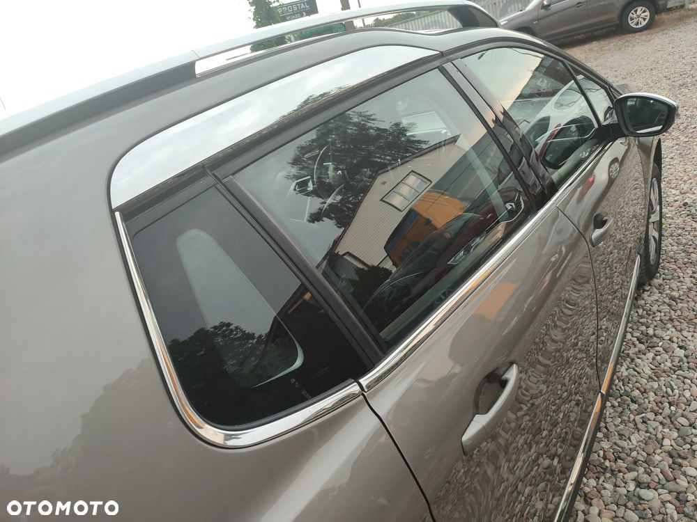Peugeot 2008 1.2 Pure Tech GPF Allure S&S EAT6 - 16