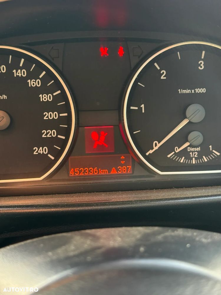 BMW Seria 1 118d - 11