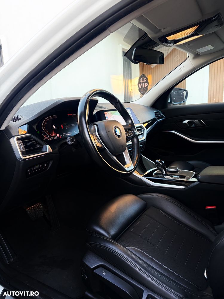 BMW Seria 3 320d xDrive Aut. - 2