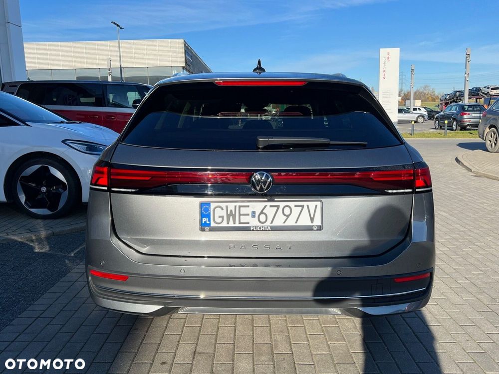 Volkswagen Passat 2.0 TDI EVO Business DSG - 4