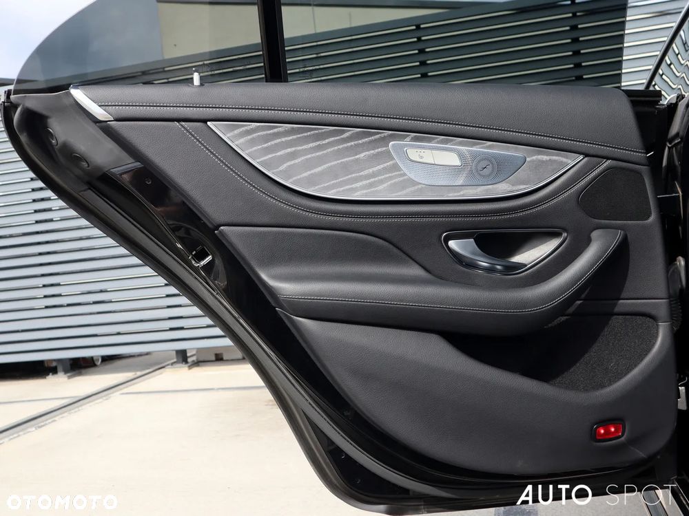 Mercedes-Benz CLS 350 9G-TRONIC - 36