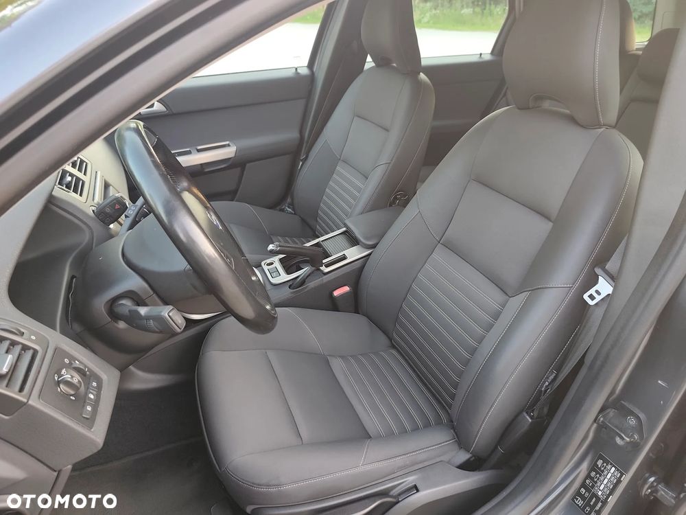 Volvo V50 DPF D2 Business Edition - 11