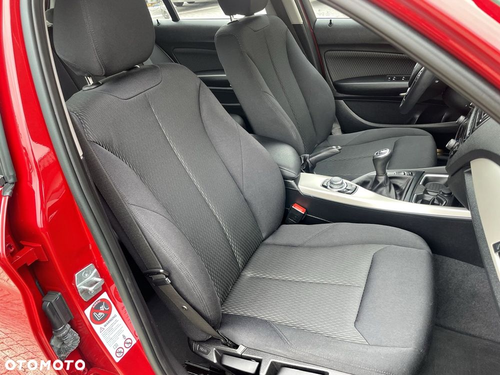 BMW Seria 1 116i Sport Line - 31
