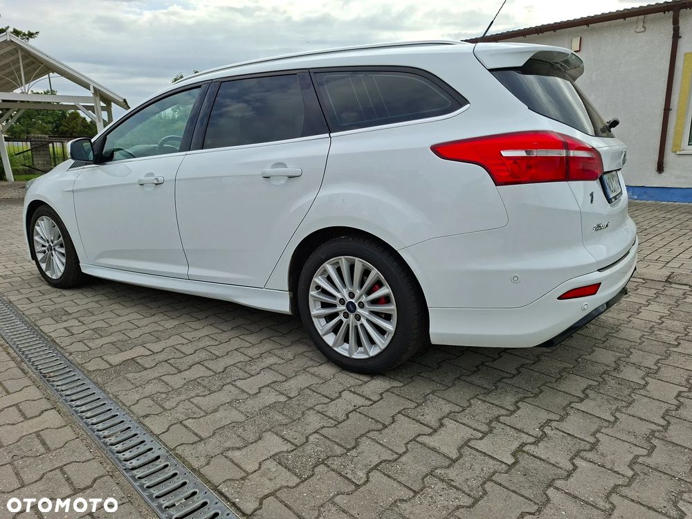 Ford Focus 1.5 EcoBoost STart-Stopp-System ST-LINE - 4