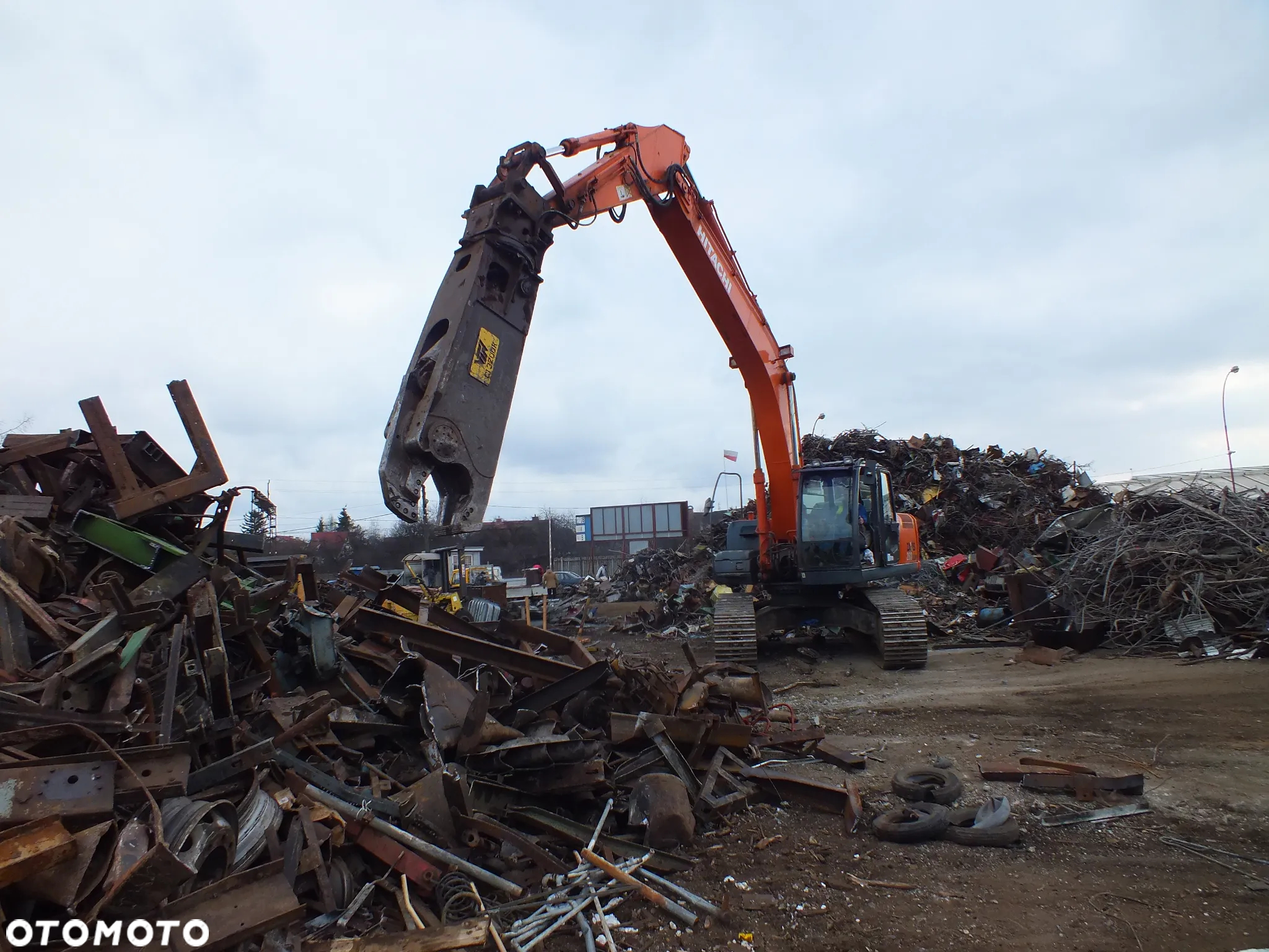 Obrotowe nożyce do cięcia stali złomu VTN CI3200 - 12