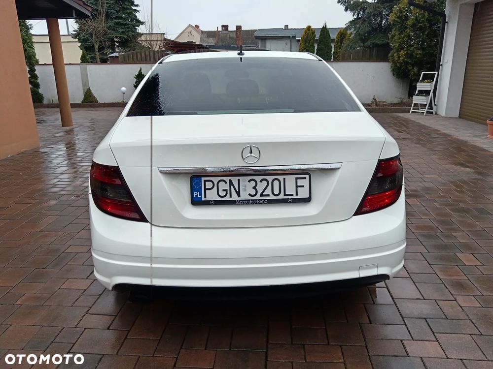 Mercedes-Benz Klasa C 200 Kompressor Special Edition - 5