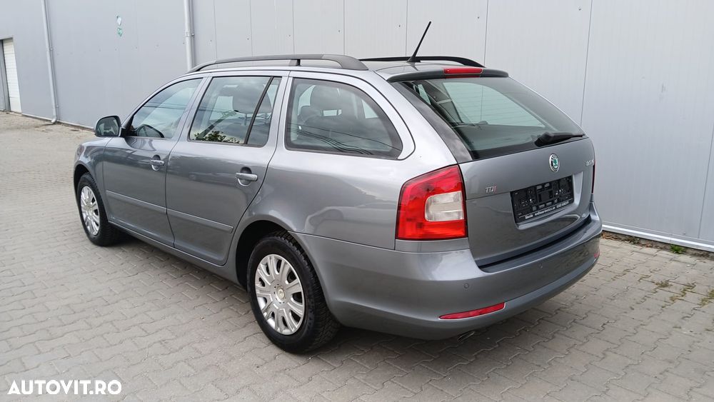 Skoda Octavia - 3
