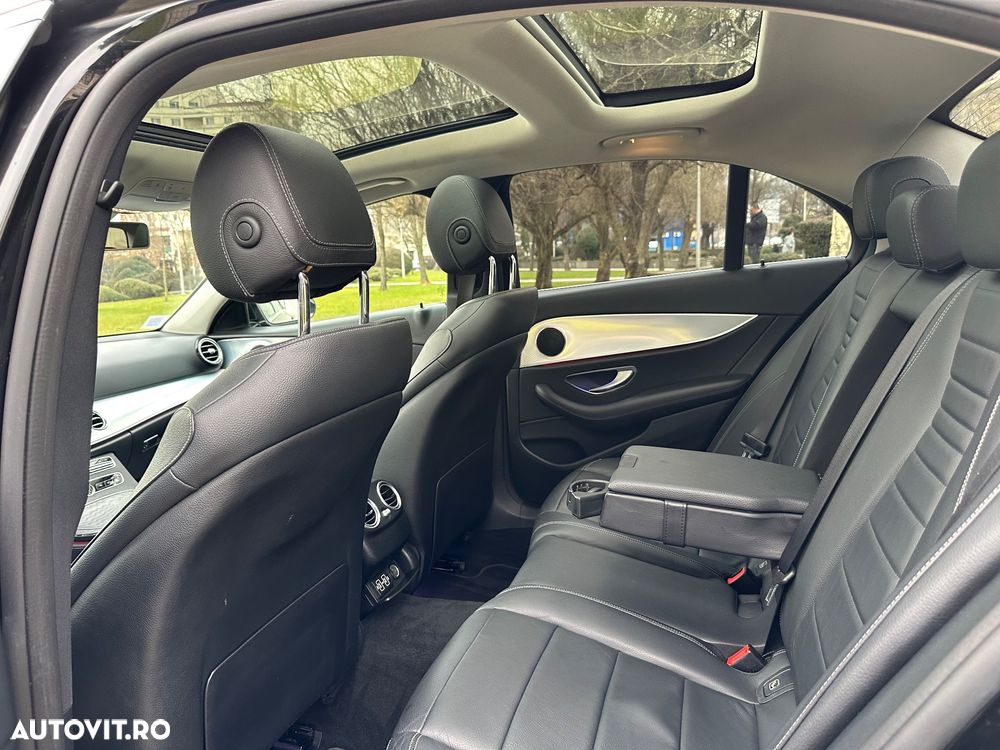 Mercedes-Benz E - 28