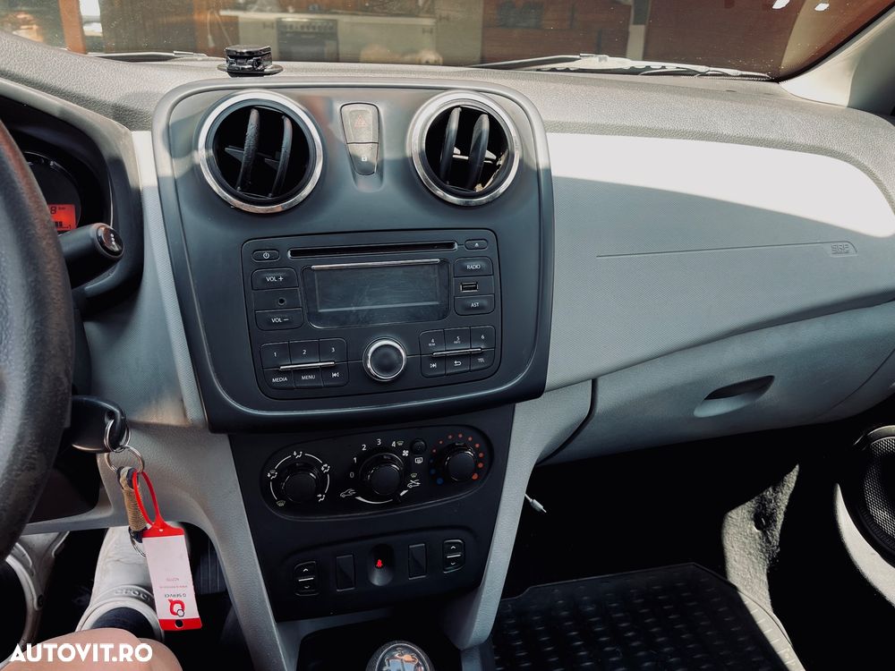 Dacia Logan 1.2 - 5