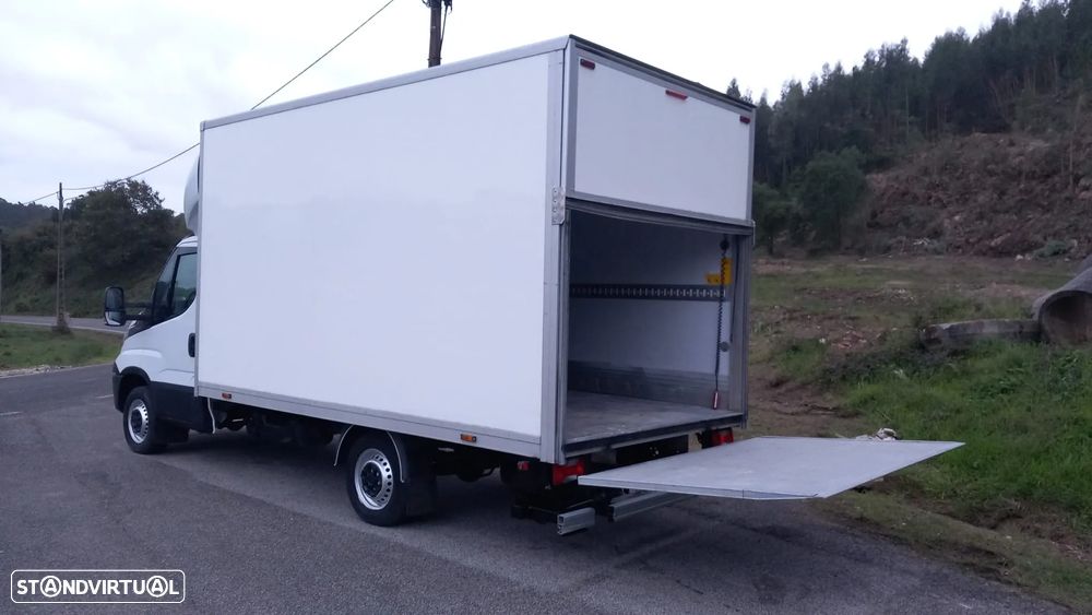 Iveco Daily 35 S14 2.3 D PLATAFORMA - 4