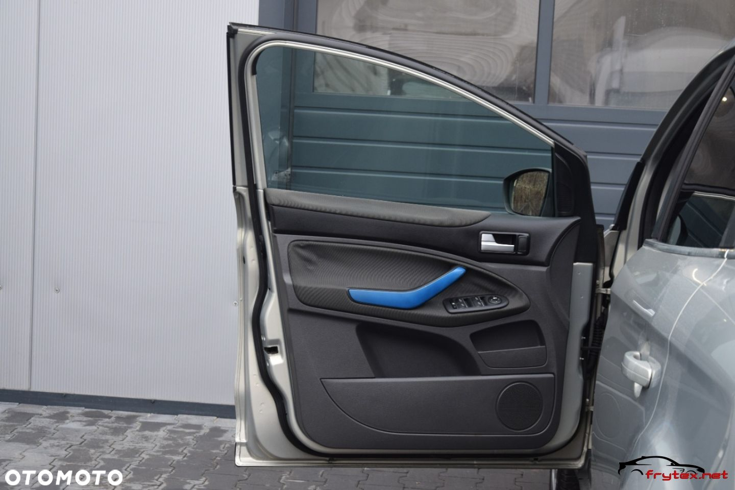 Ford Kuga - 16