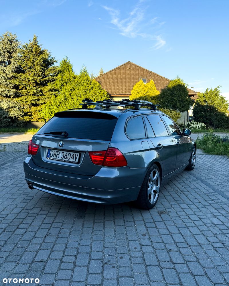 BMW Seria 3 318d - 2