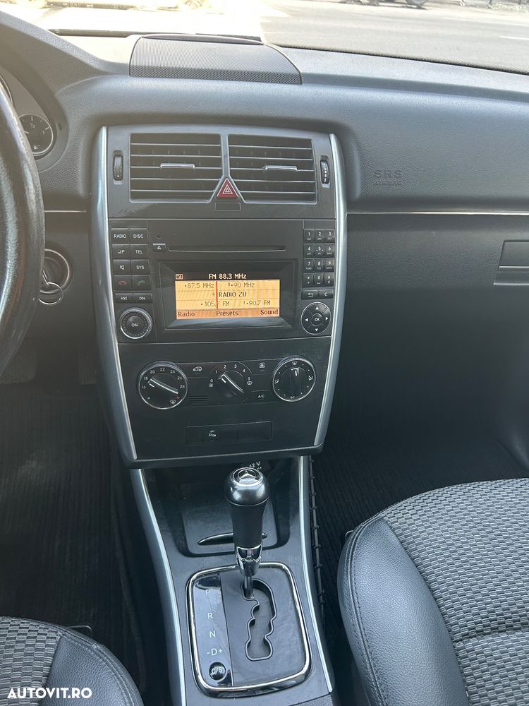 Mercedes-Benz B 200 - 7