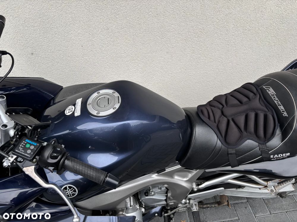 Yamaha FZ6 - 5