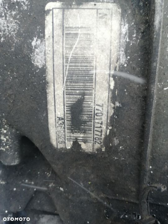 SKRZYNIA BIEGÓW Renault Scenic II Megane 1.9 DCI 7701717782 - 2