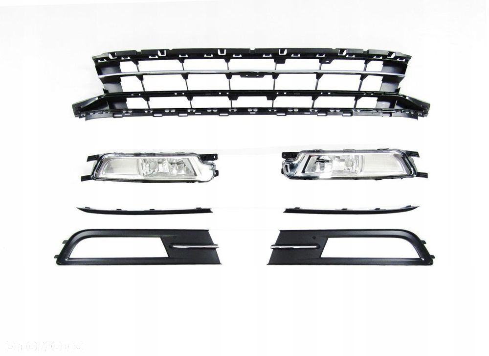 Kratka / Kratki / w zderzak z chrom / listwy / hal VW Passat B8 14 -19 KPL - 1