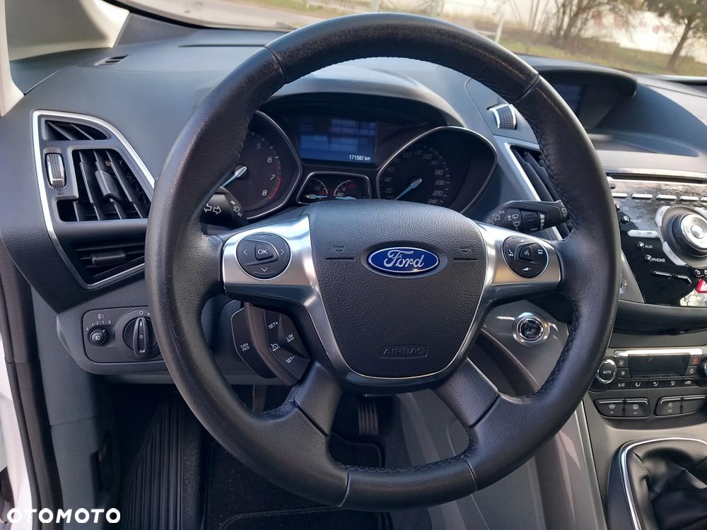 Ford Grand C-MAX 1.6 EcoBoost Titanium - 24