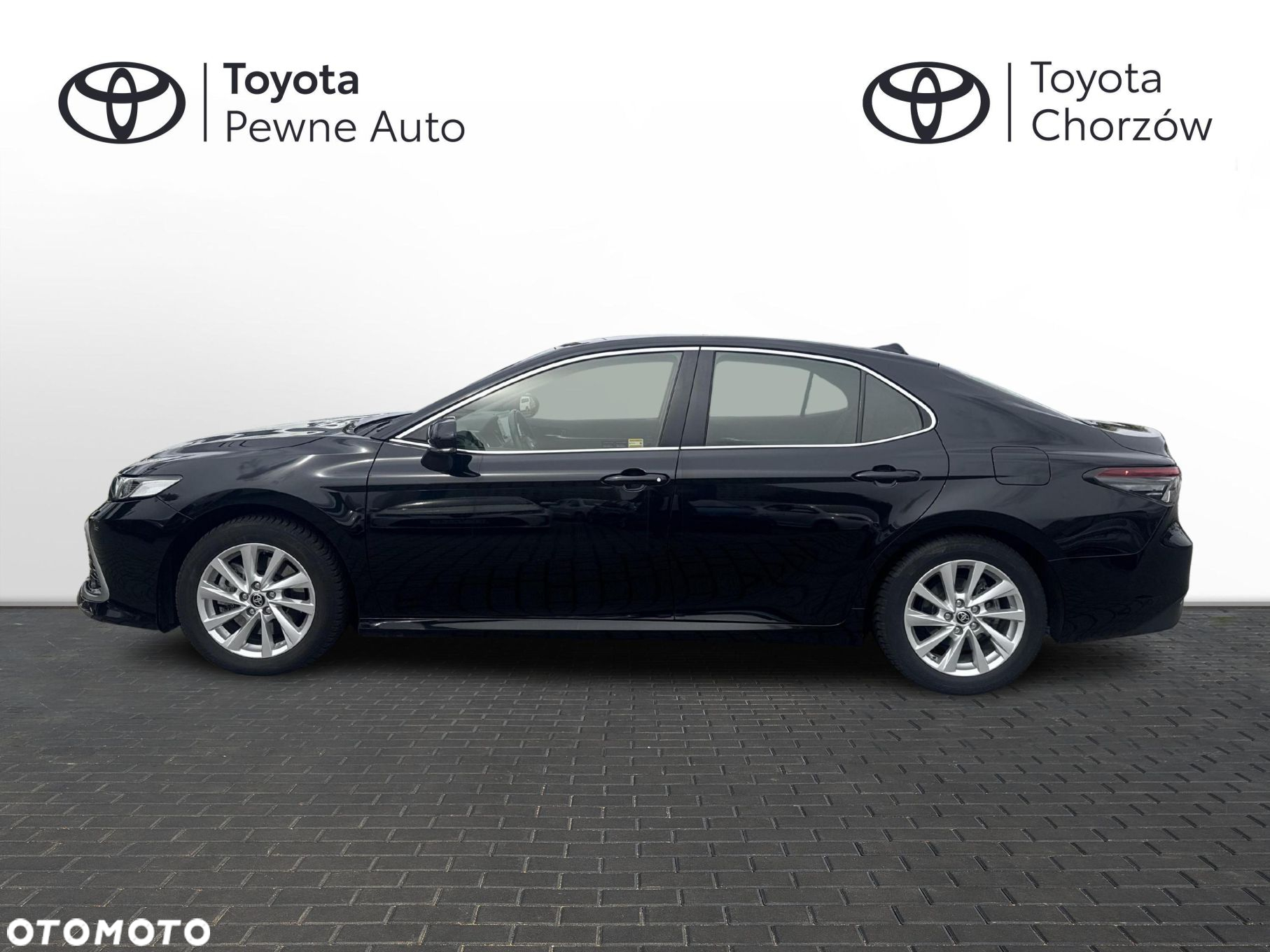 Toyota Camry - 2