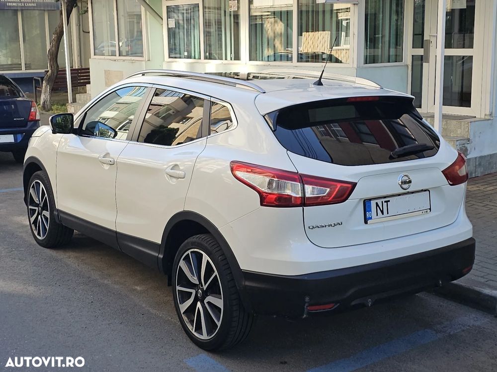Nissan Qashqai 1.6 DCI Start/Stop X-TRONIC Tekna - 4